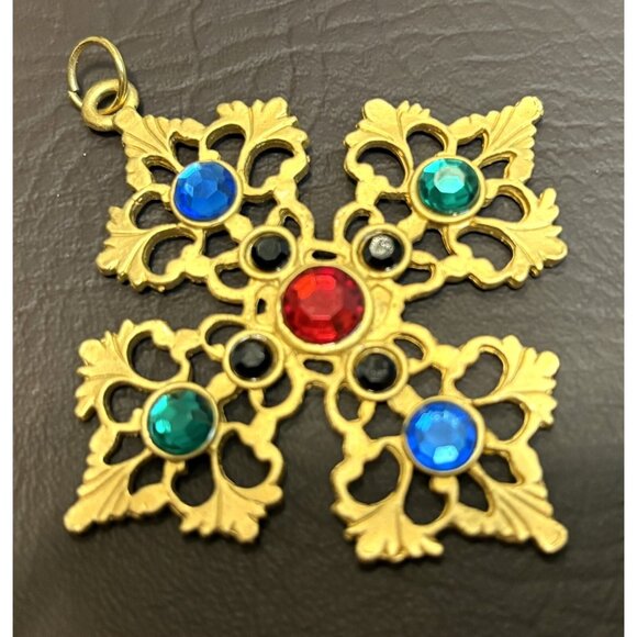 Vintage 80’s Large Gold Tone Maltese Cross Crystal Rhinestone Pendant - Picture 2 of 7